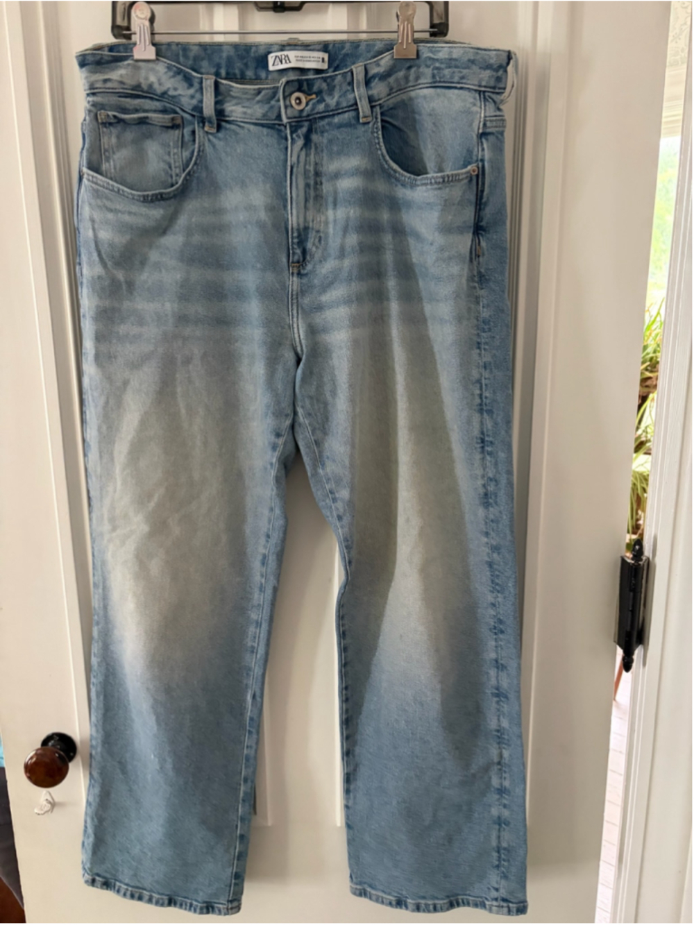 Zara Light Wash Blue Jeans Size 12